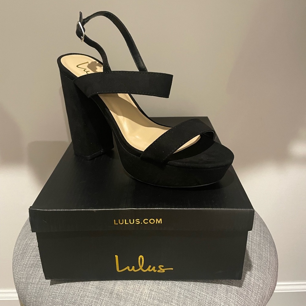 Lulu’s platform sandal